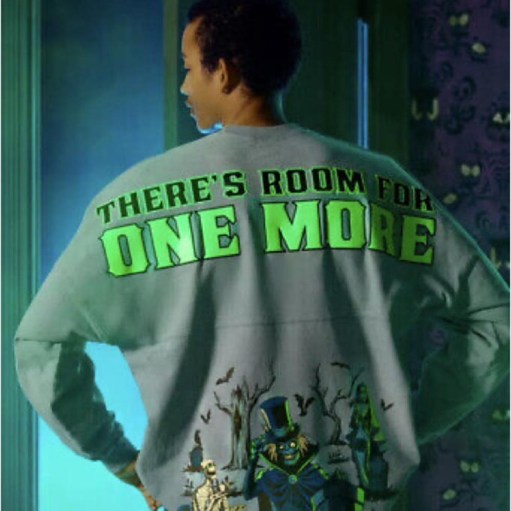 NWT Disney Spirit Jersey Haunted Mansion Glow in the Dark unisex size large